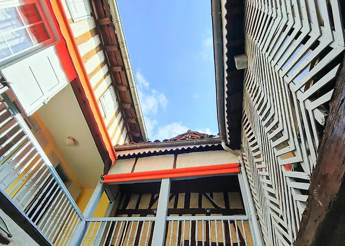 Pour 4p - La Grange Des Pelerins *