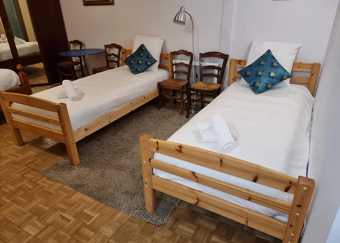 Pour 4p - La Grange Des Pelerins