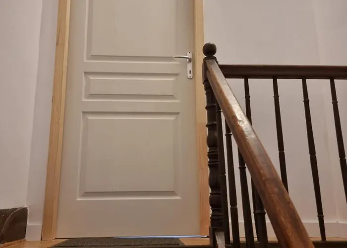 Pour 4p - La Grange Des Pelerins Lejlighed